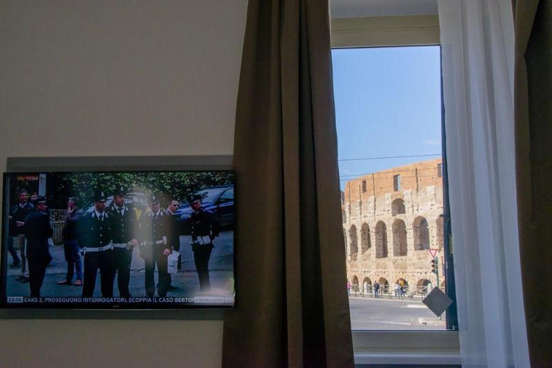 Ht N°9 Colosseo روما المظهر الخارجي الصورة
